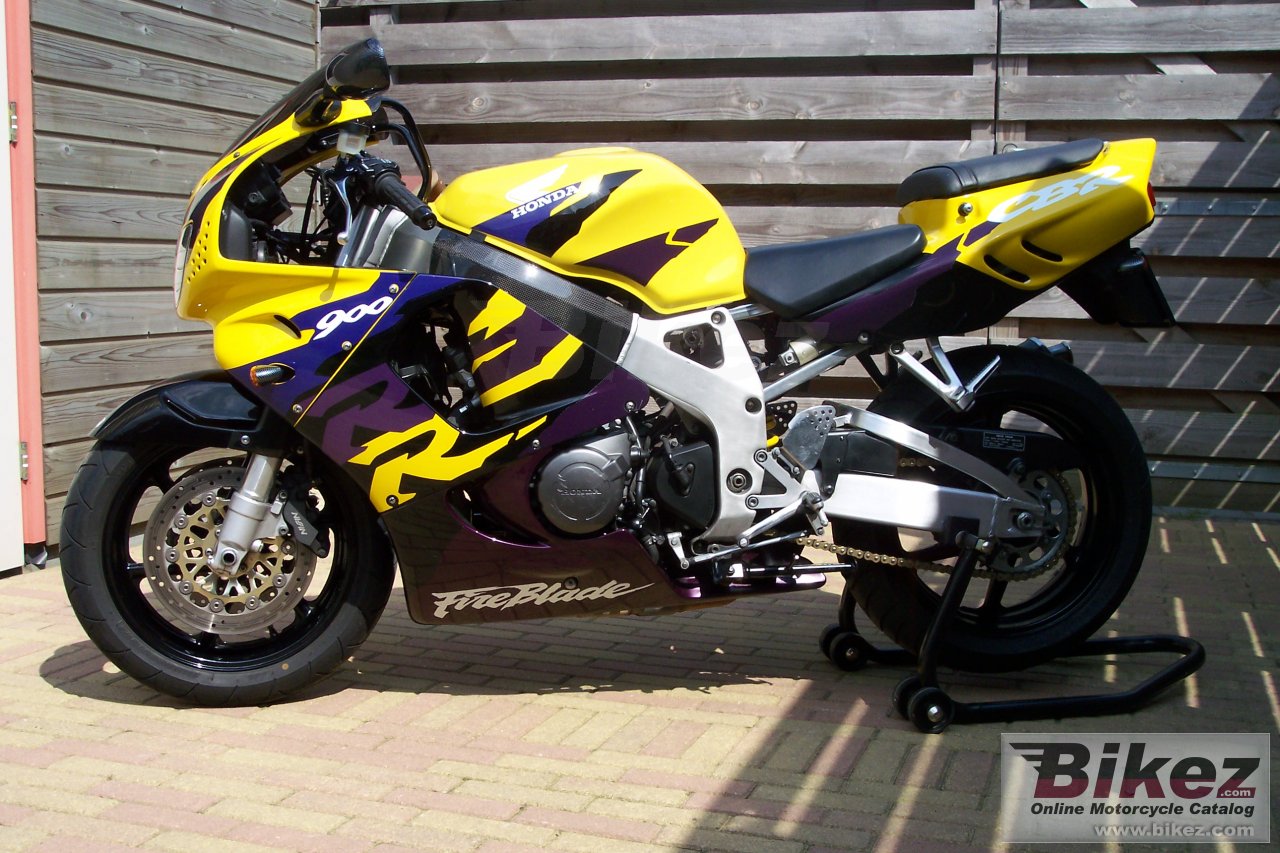Honda CBR 900 RR Fireblade poster